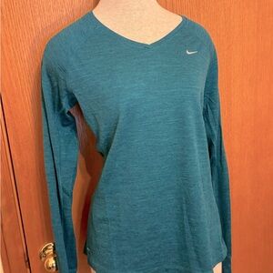 Nike running top